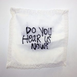 Do you hear us now ? (série “Les pleurs de l’aube”)