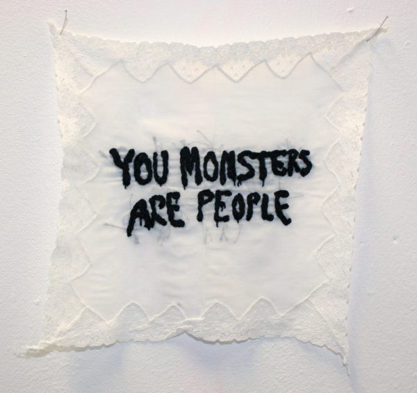 You monsters are people (série “Les pleurs de l’aube”)