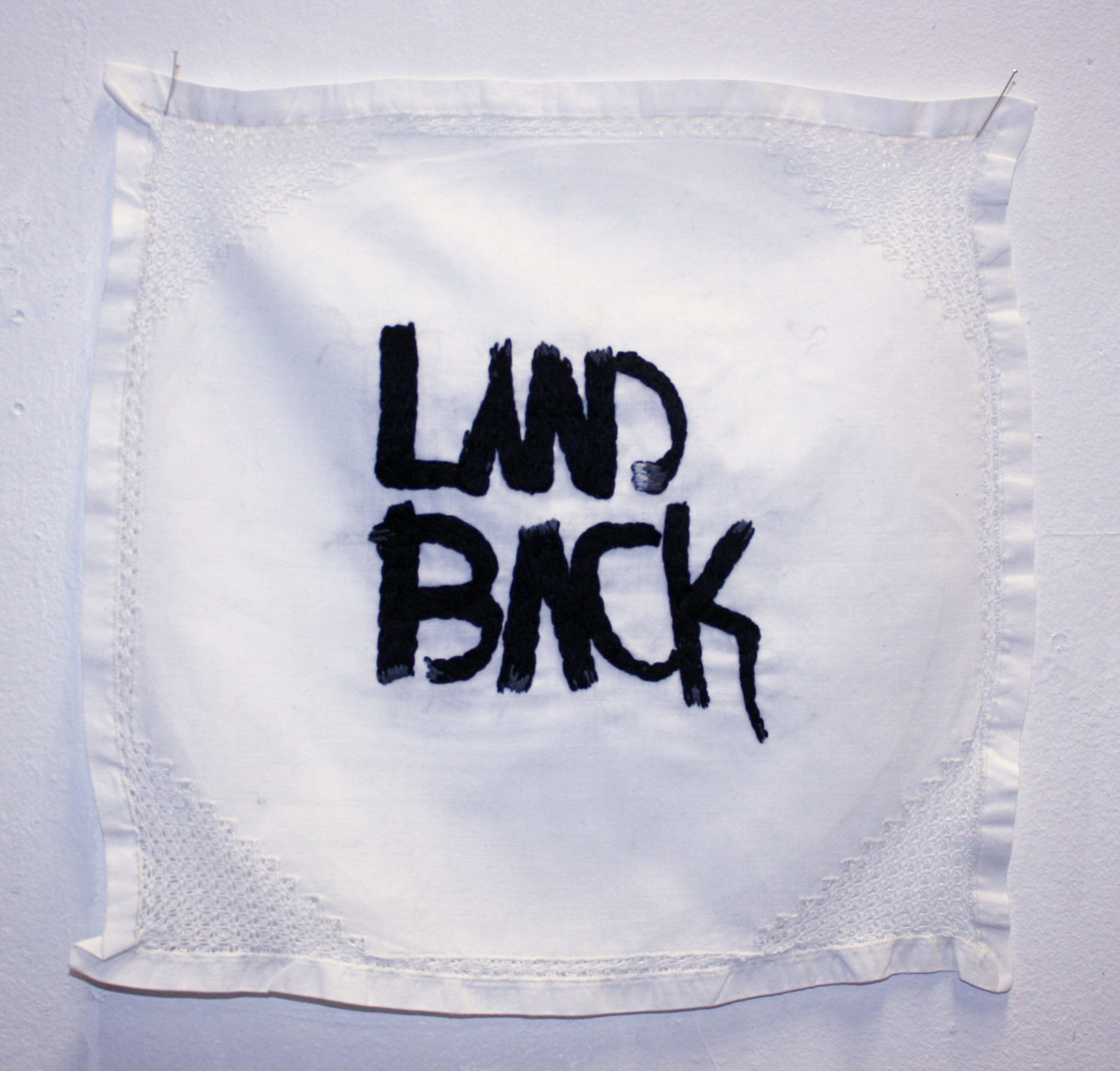 “Land back”(série “les pleurs de l’aube”